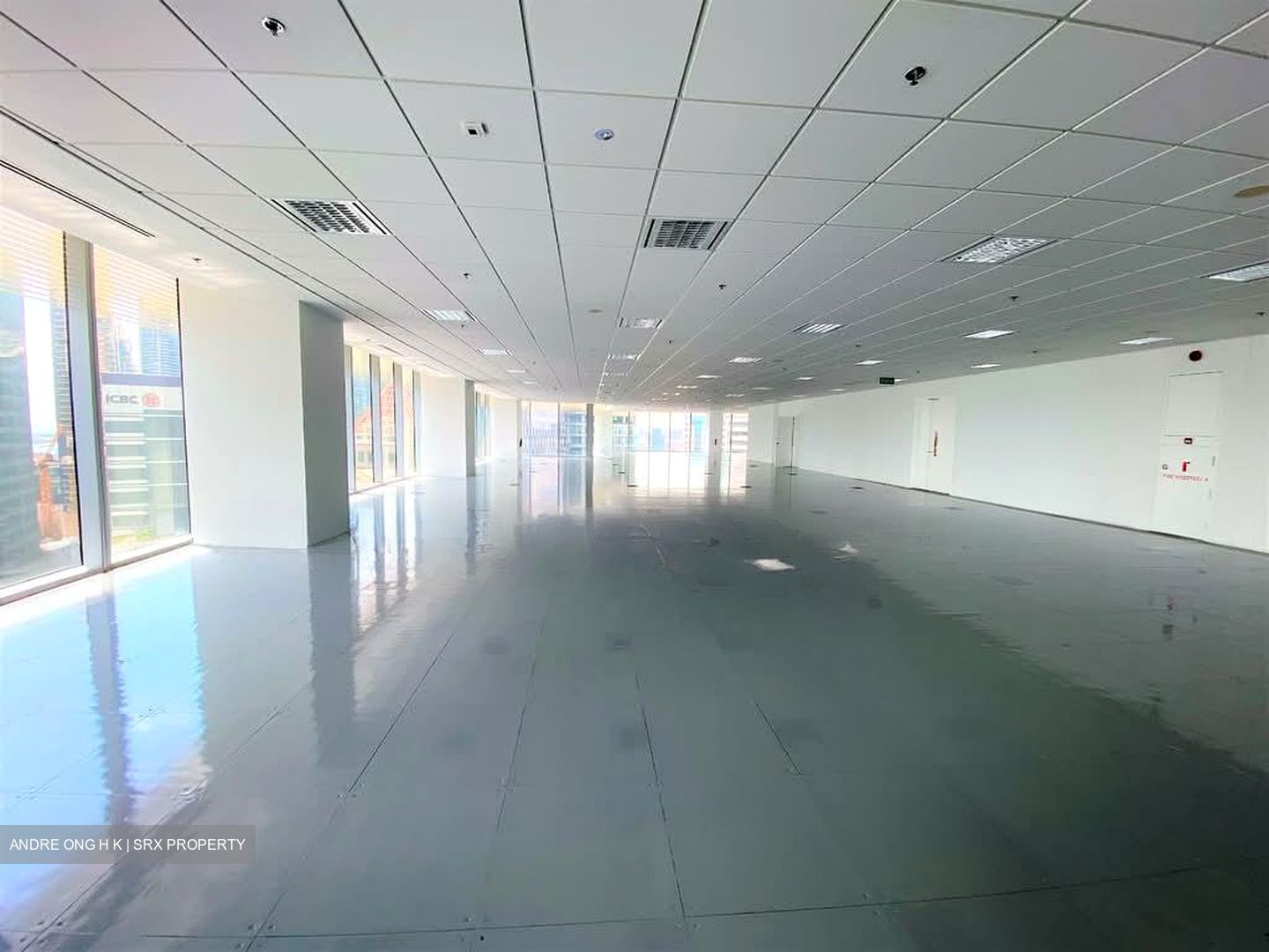 Ocean Financial Centre (D1), Office #594019881